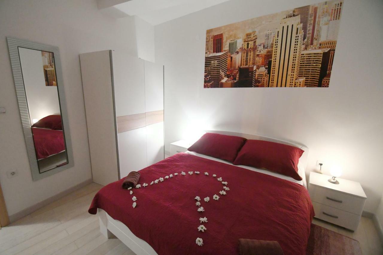 Apartment Libra With Sea View Opatija Bagian luar foto