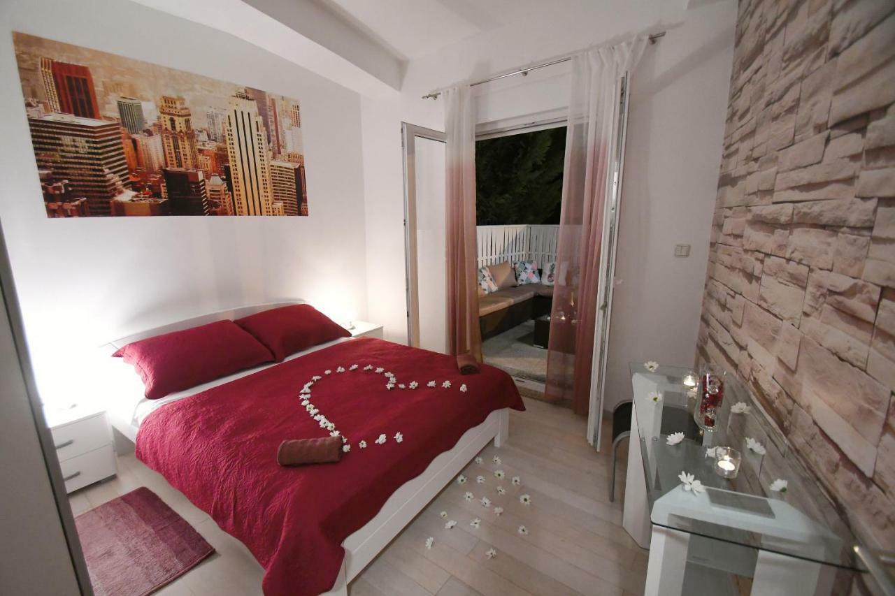Apartment Libra With Sea View Opatija Bagian luar foto