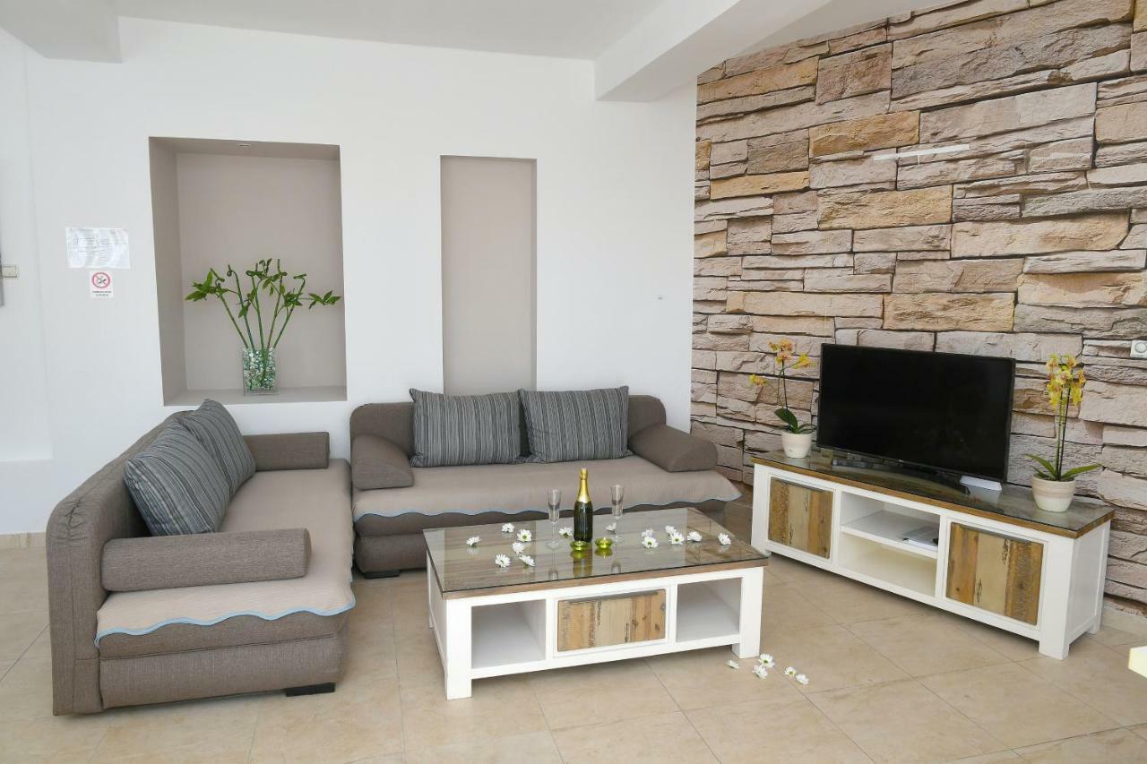 Apartment Libra With Sea View Opatija Bagian luar foto